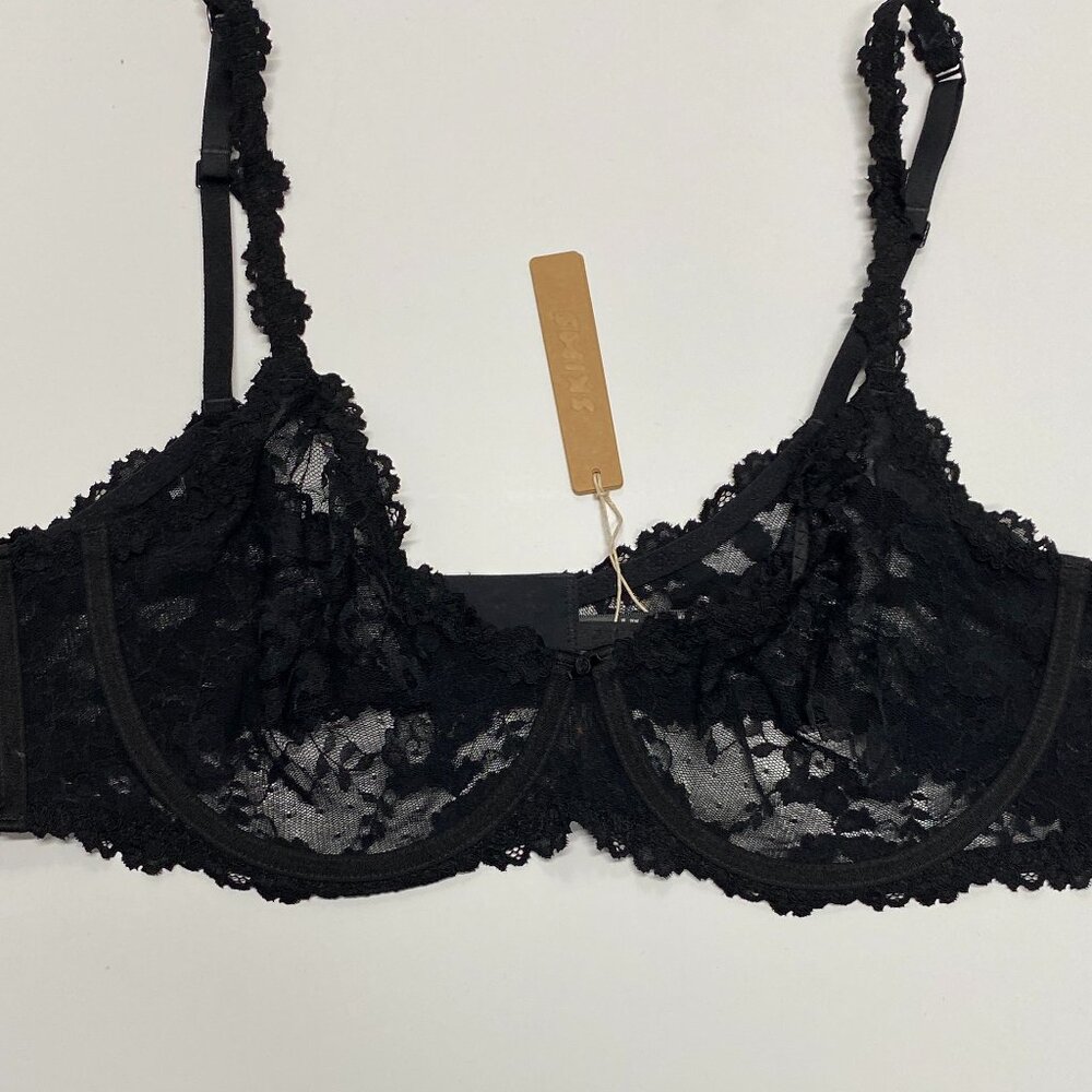 NWT! SKIMS Stretch Lace IntImates Underwire Scoop Bra Size Multiple Sizes - Picture 2 of 2
